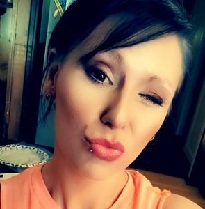 Meet your Posher, Brittani